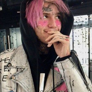 Meet your Posher, Chanel